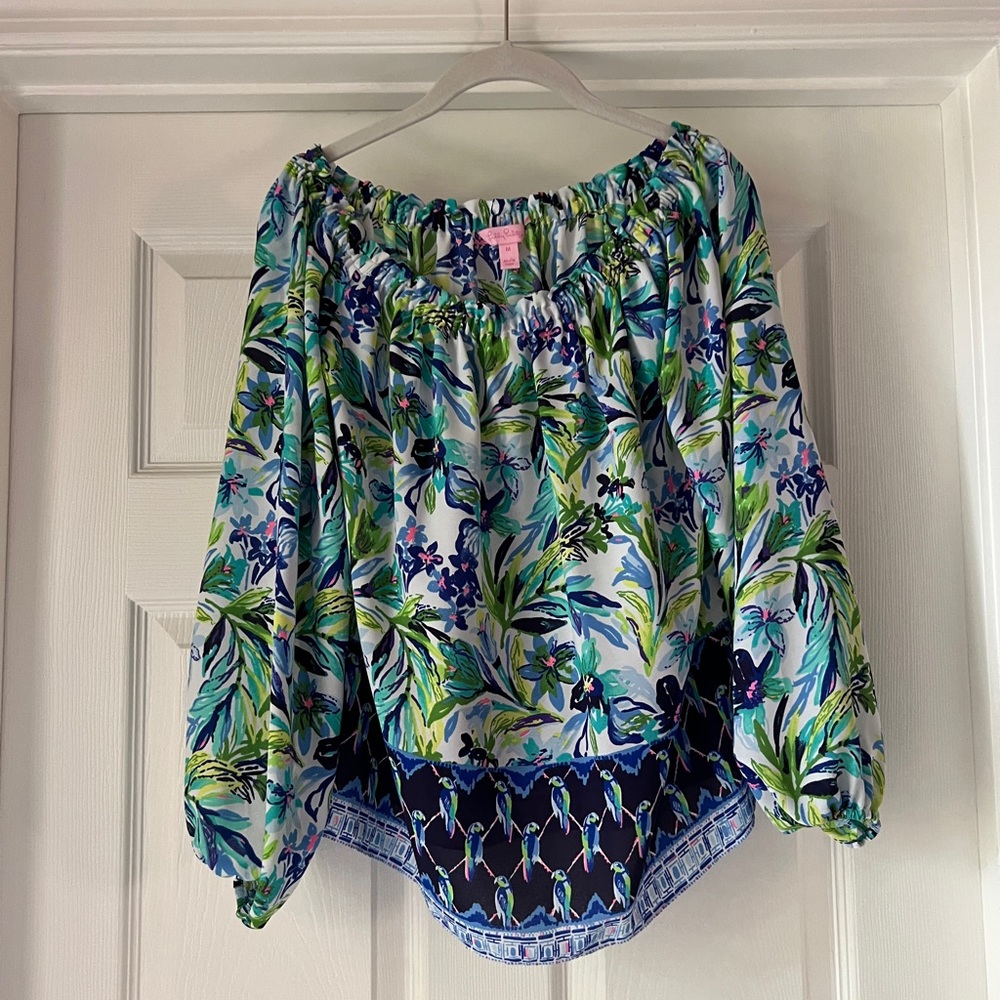 Lilly Pulitzer Off Shoulder Top, Size M, EUC